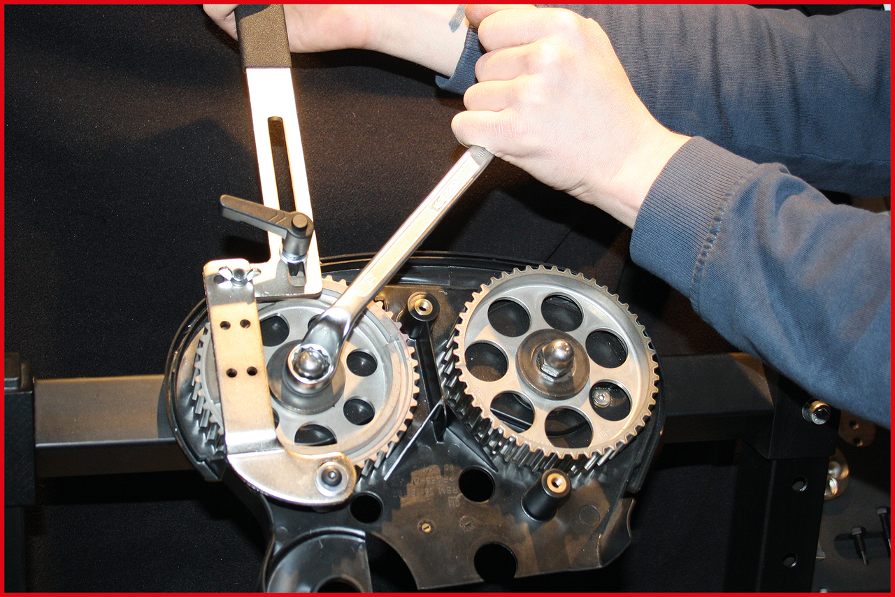 Universal Arretierwerkzeug / Gegenhalter für Nockenwellenräder