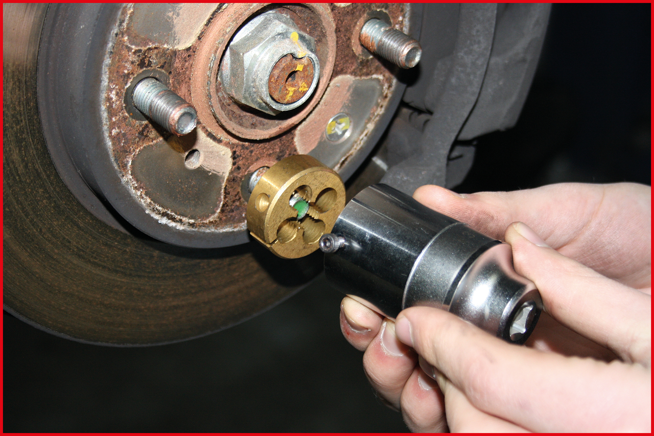 3/8" Gewindeschneid-Satz für Radmuttern- und Schrauben, 11-tlg