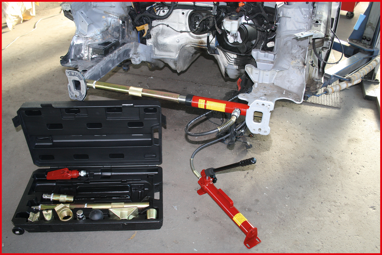 Hydraulischer KFZ-Richtwerkzeugsatz 10t, 17-tlg